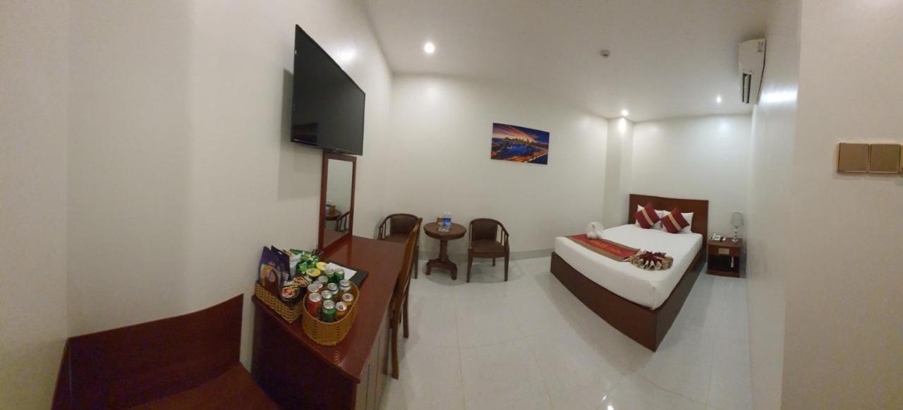 Royal Hotel Bac Lieu Ngoại thất bức ảnh
