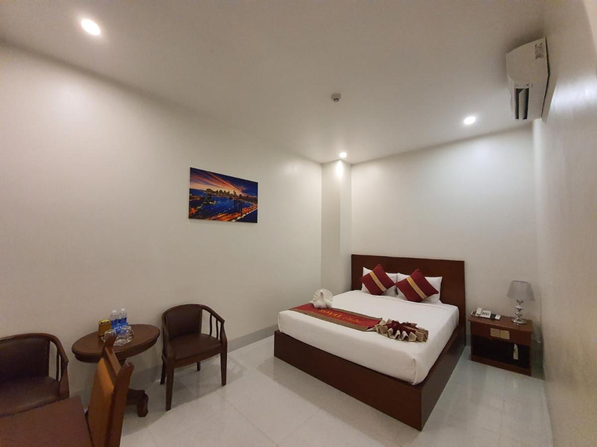 Royal Hotel Bac Lieu Ngoại thất bức ảnh